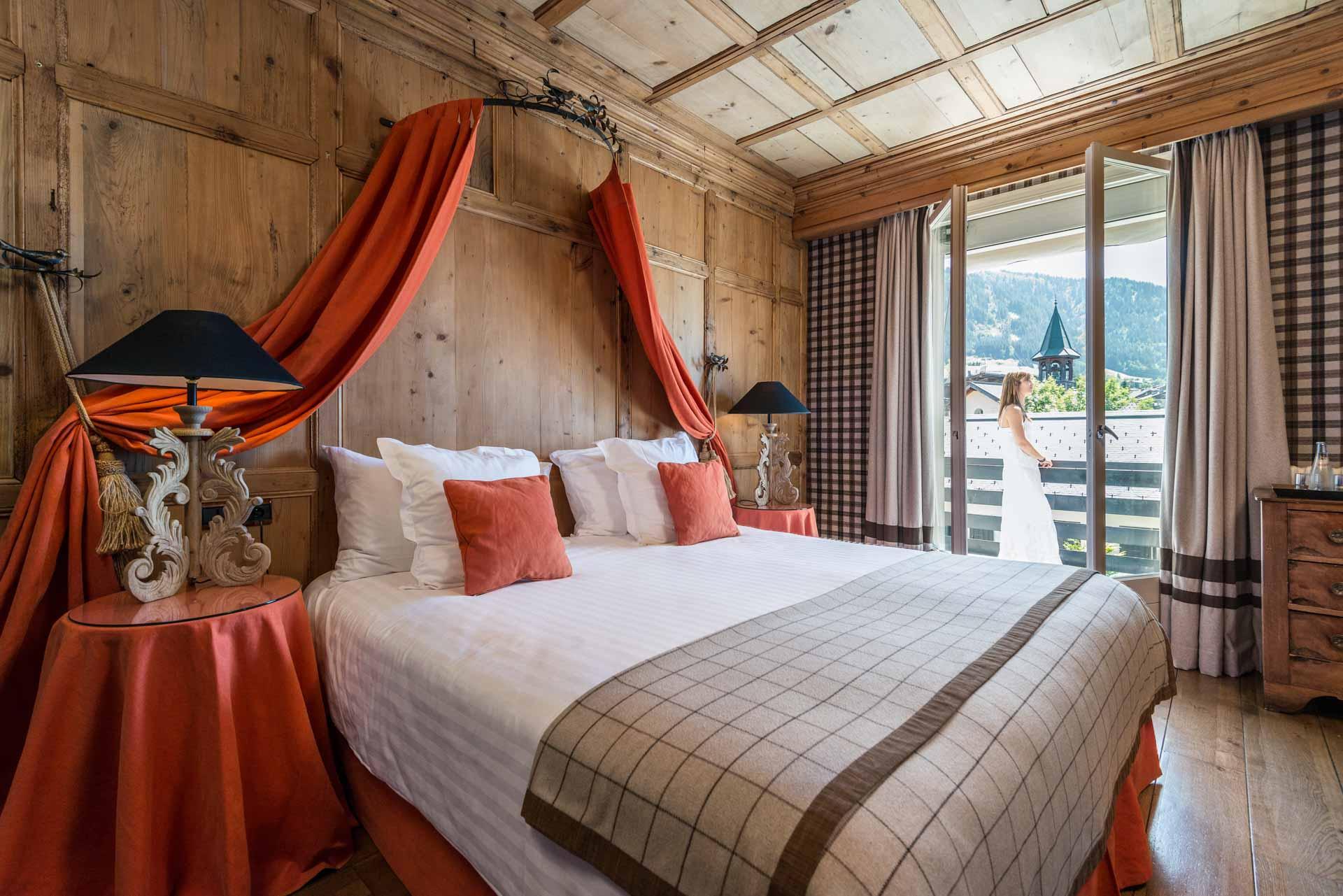 Chambre de l’hôtel Mont-Blanc © Tristan Shu Chambre de l’hôtel Mont-Blanc © Tristan Shu